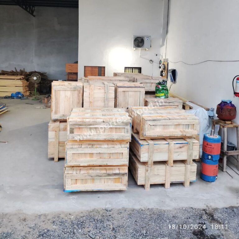 Pinewood Box for Export Packing