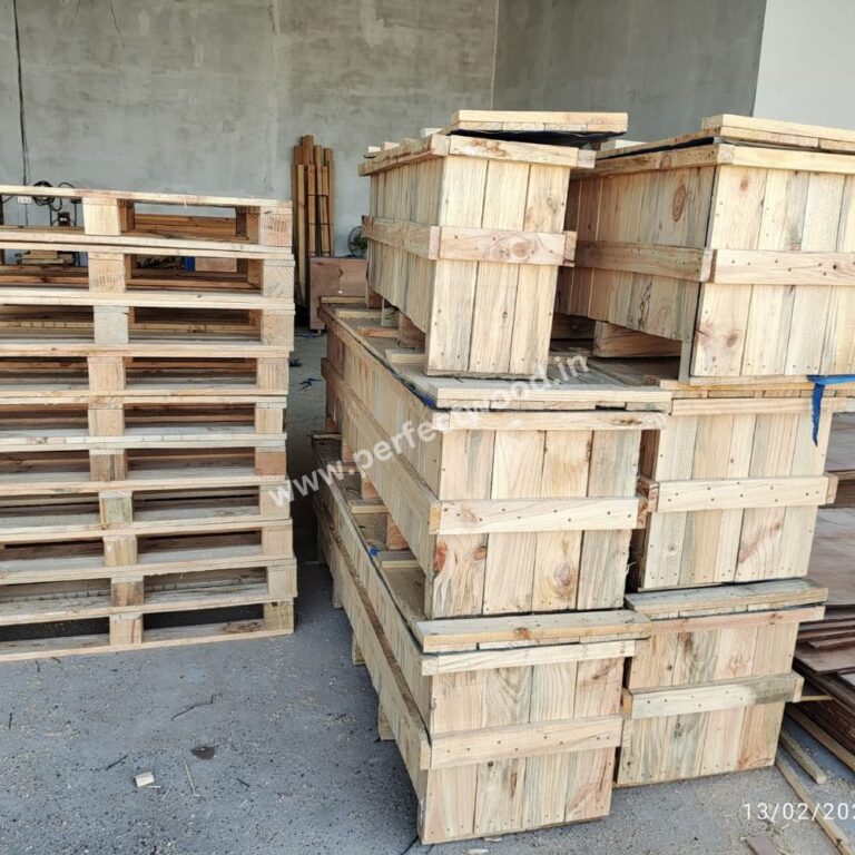 pinewood box and pallet