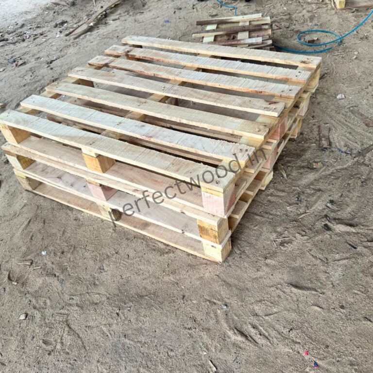 Wooden pallet for storage