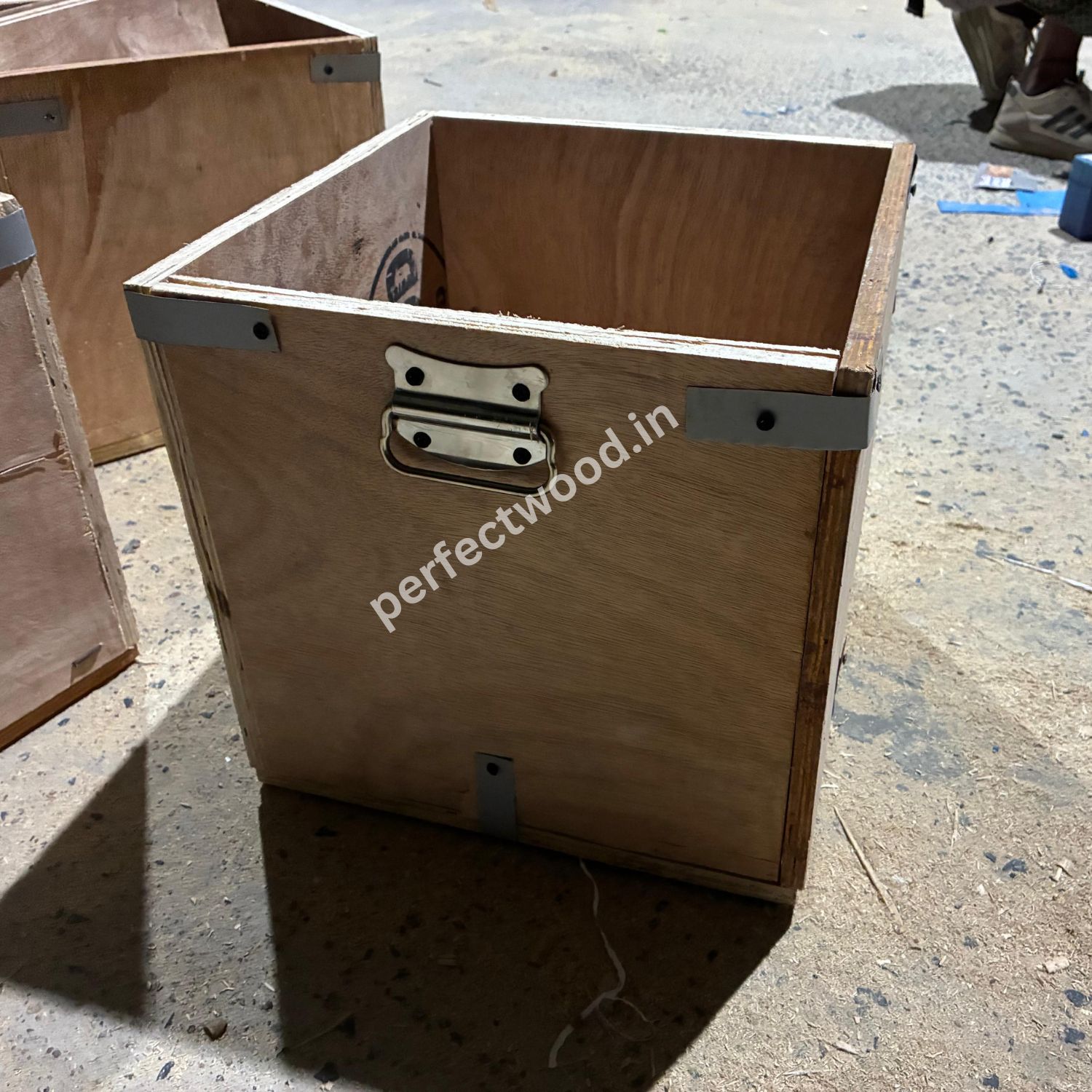 airworthy wooden box