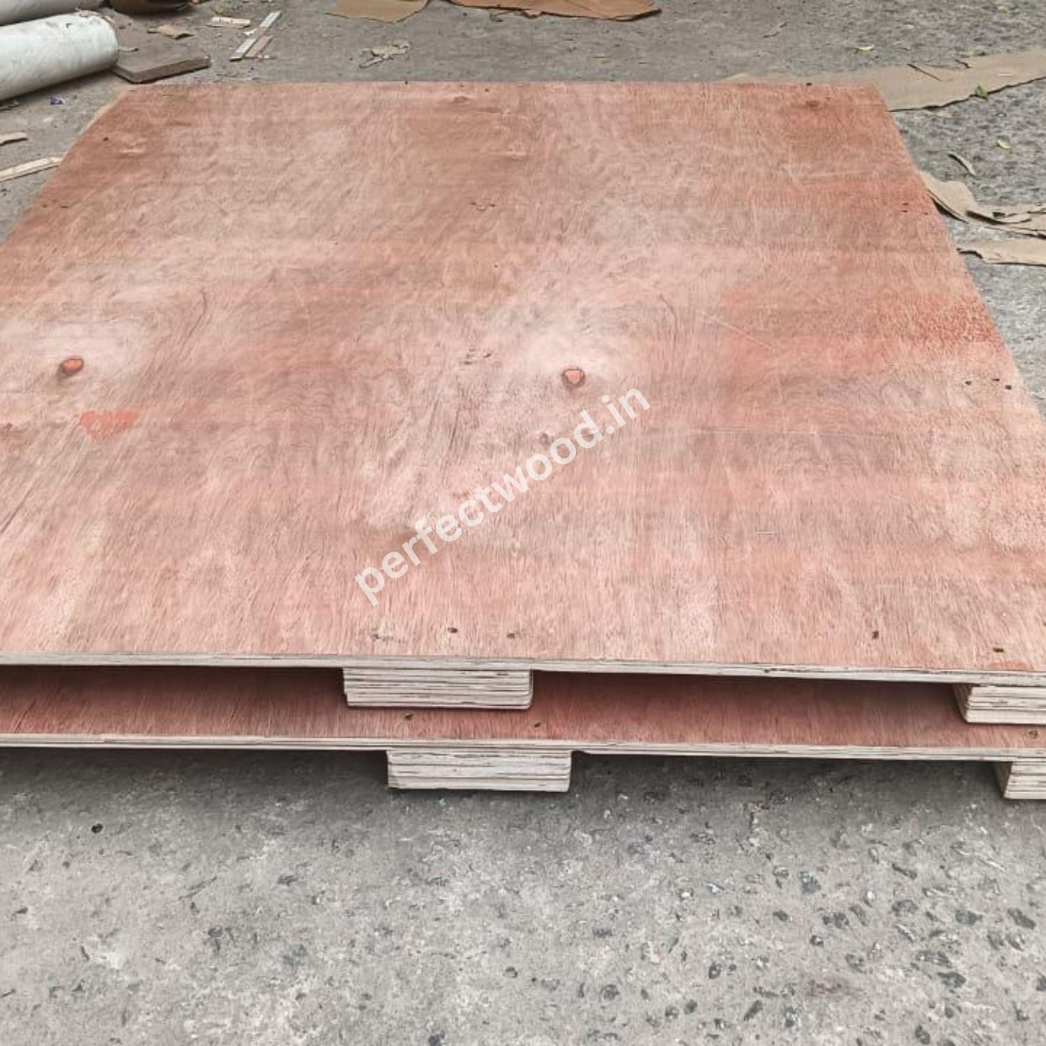 plywood pallet